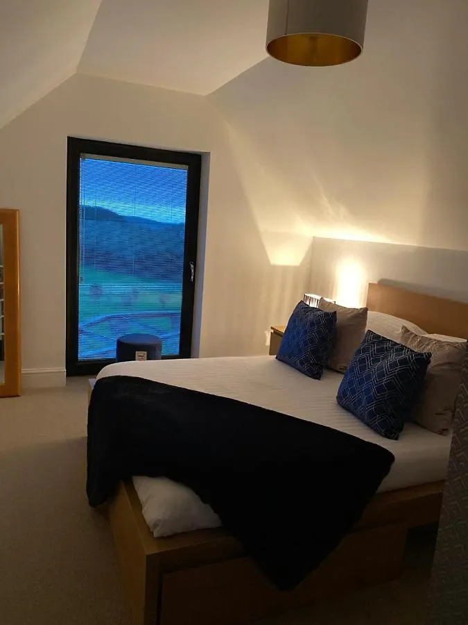 The Deerview Lodge Cardiff Ferienhaus