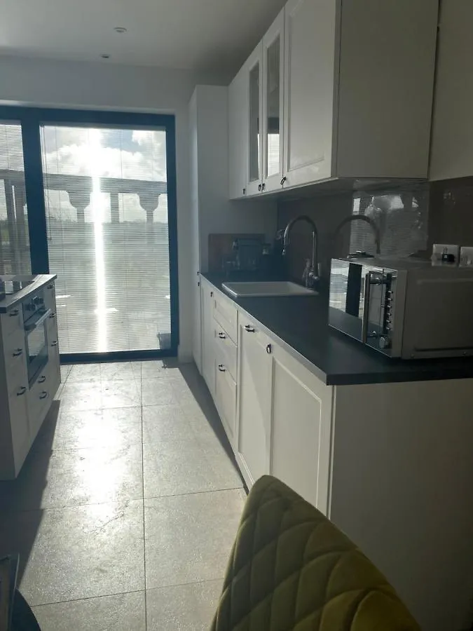 The Deerview Lodge Cardiff